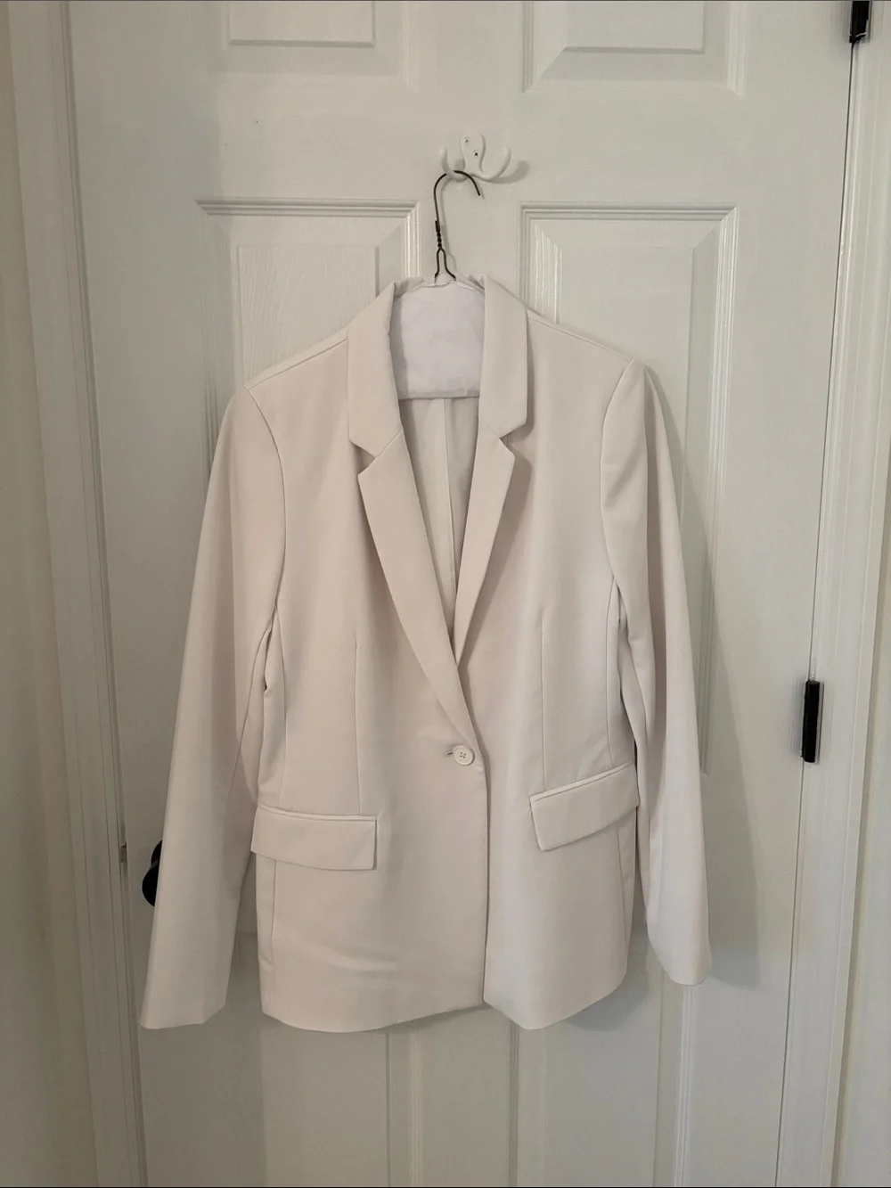 Tailored Cream Single-Button Blazer for Women